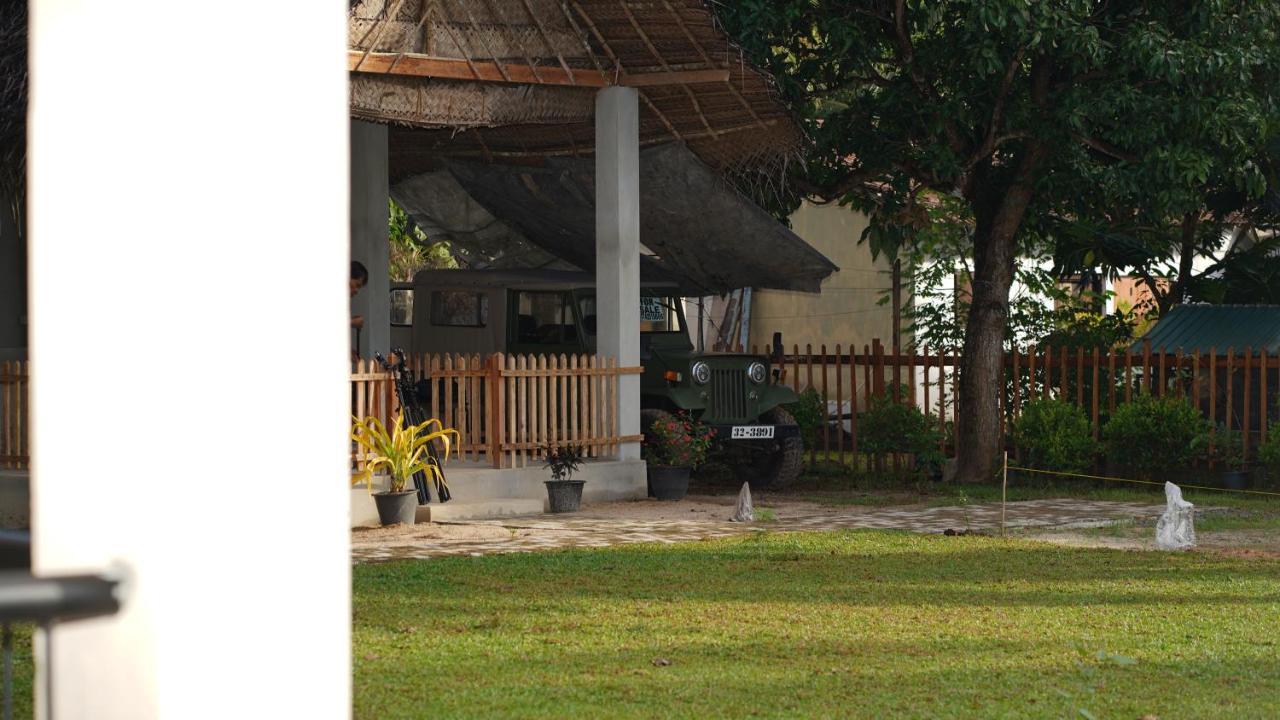 Woodgrove Cabanas Negombo Exterior photo